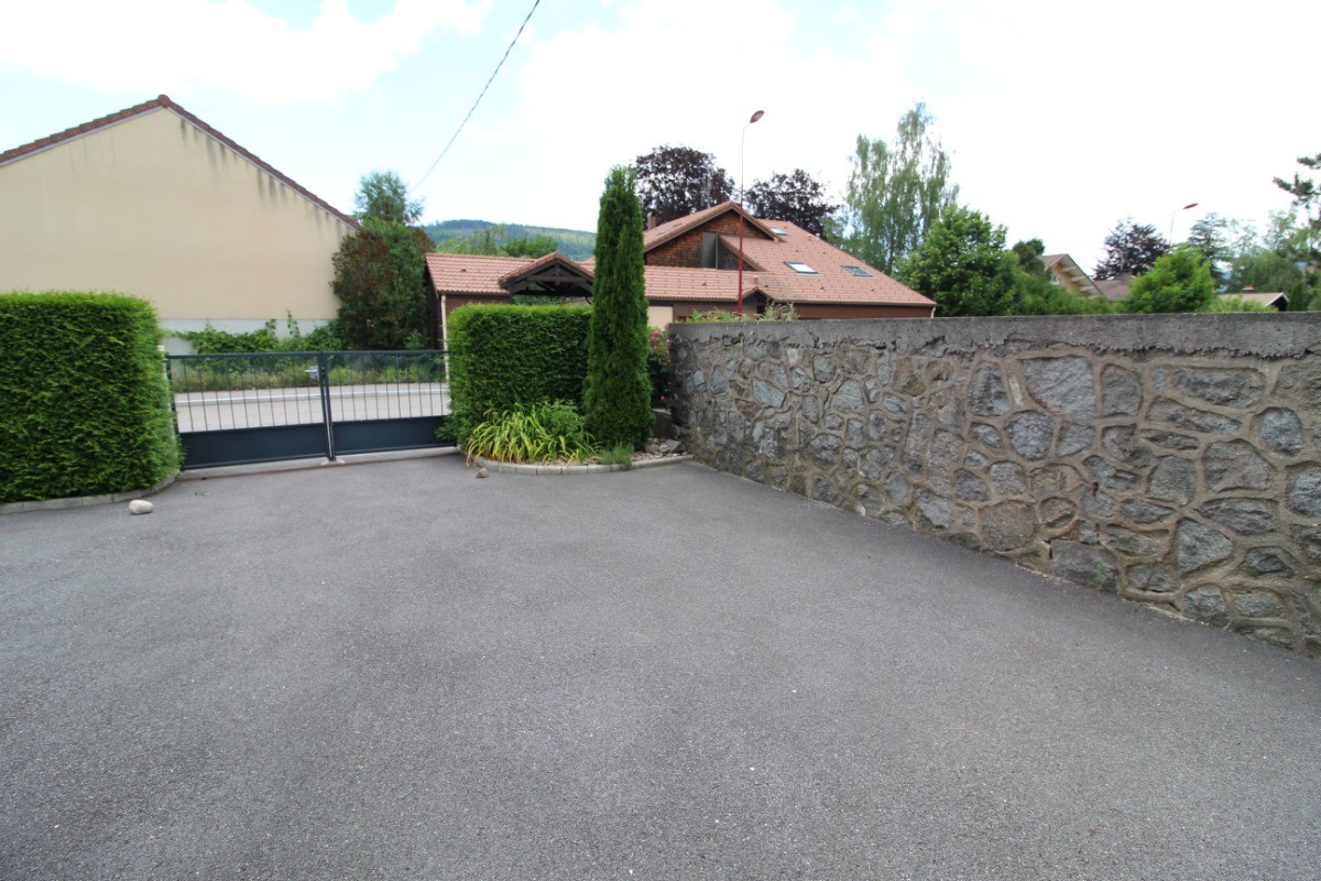 Stationnement privé - Appartement tout confort au centre de Gérardmer – Lac à seulement 300m