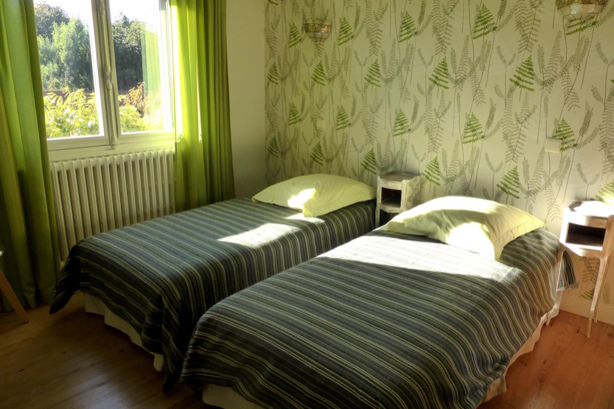 chambre côté jardin