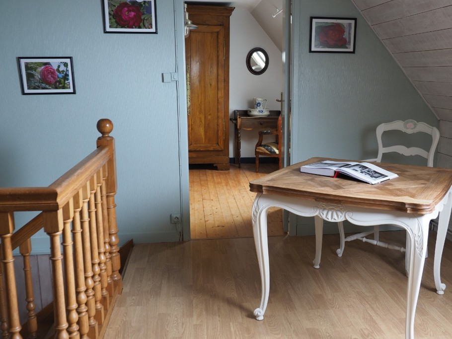 Coin lecture - Maison de caractère à la campagne dans un superbe cadre , près de la mer. 5 pers.