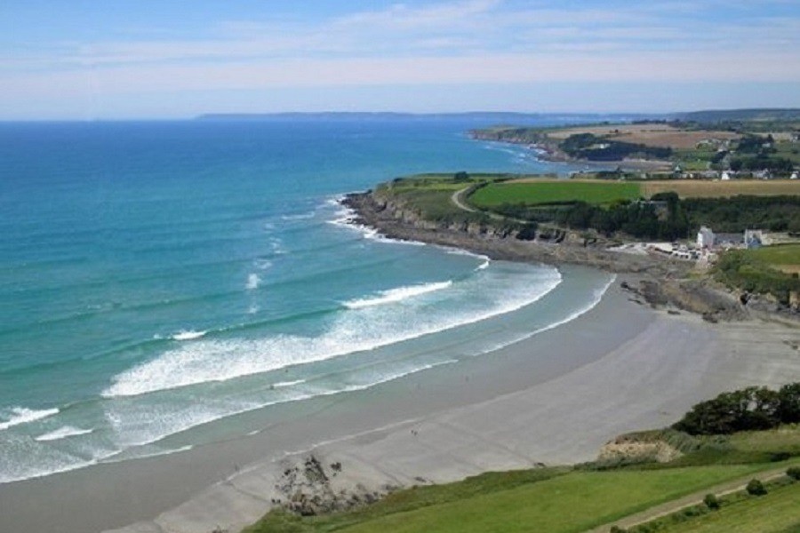Plage de Cameros à 400 m de la location