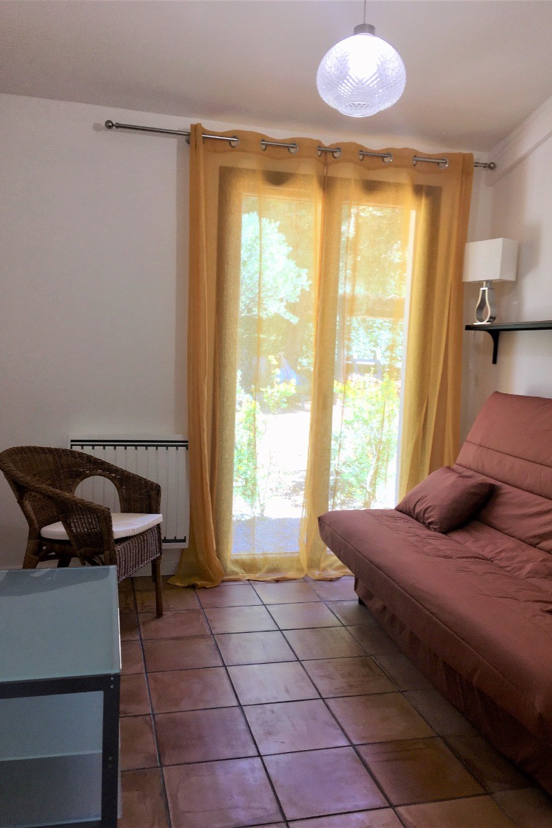 Chambre 3 (canapé-lit)