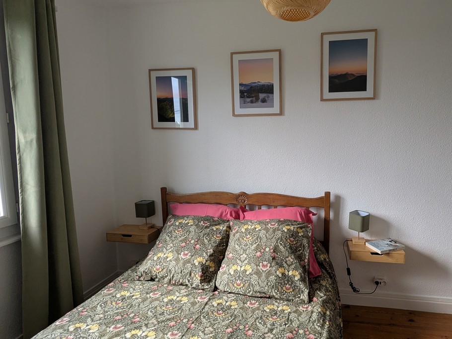 "Les Châtaigniers" in Orcines, Puy-de-Dôme: Bedroom 1 (140 bed)