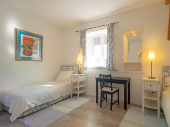 Chambre N°2 - Place pour un lit simple supplémentaire