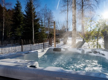 Spa Privatif Extérieur - Lodge romantique - Les Jolis Chalets