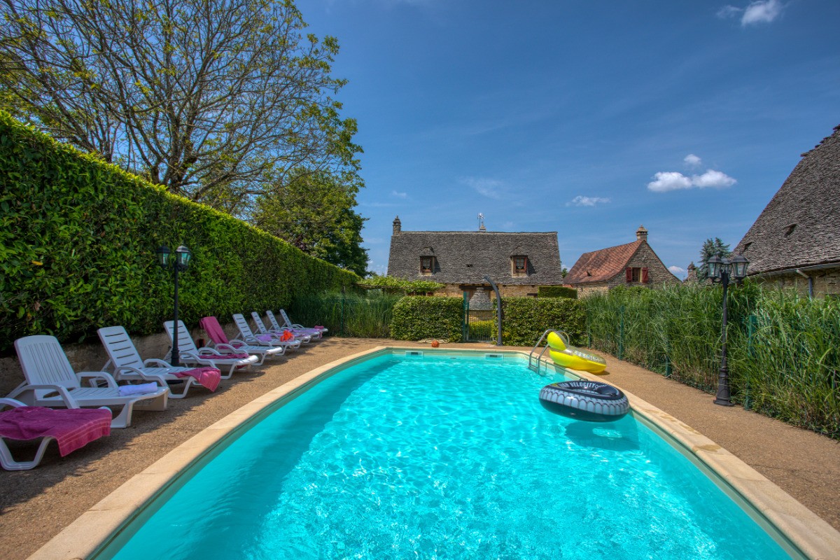LA PISCINE A PARTAGER