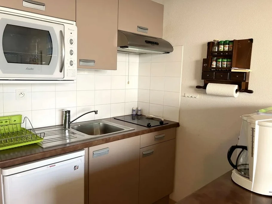 Kitchen area