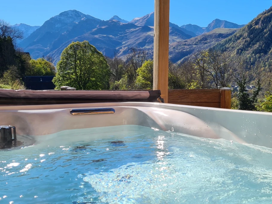 Jacuzzi extérieur rien que pour vous