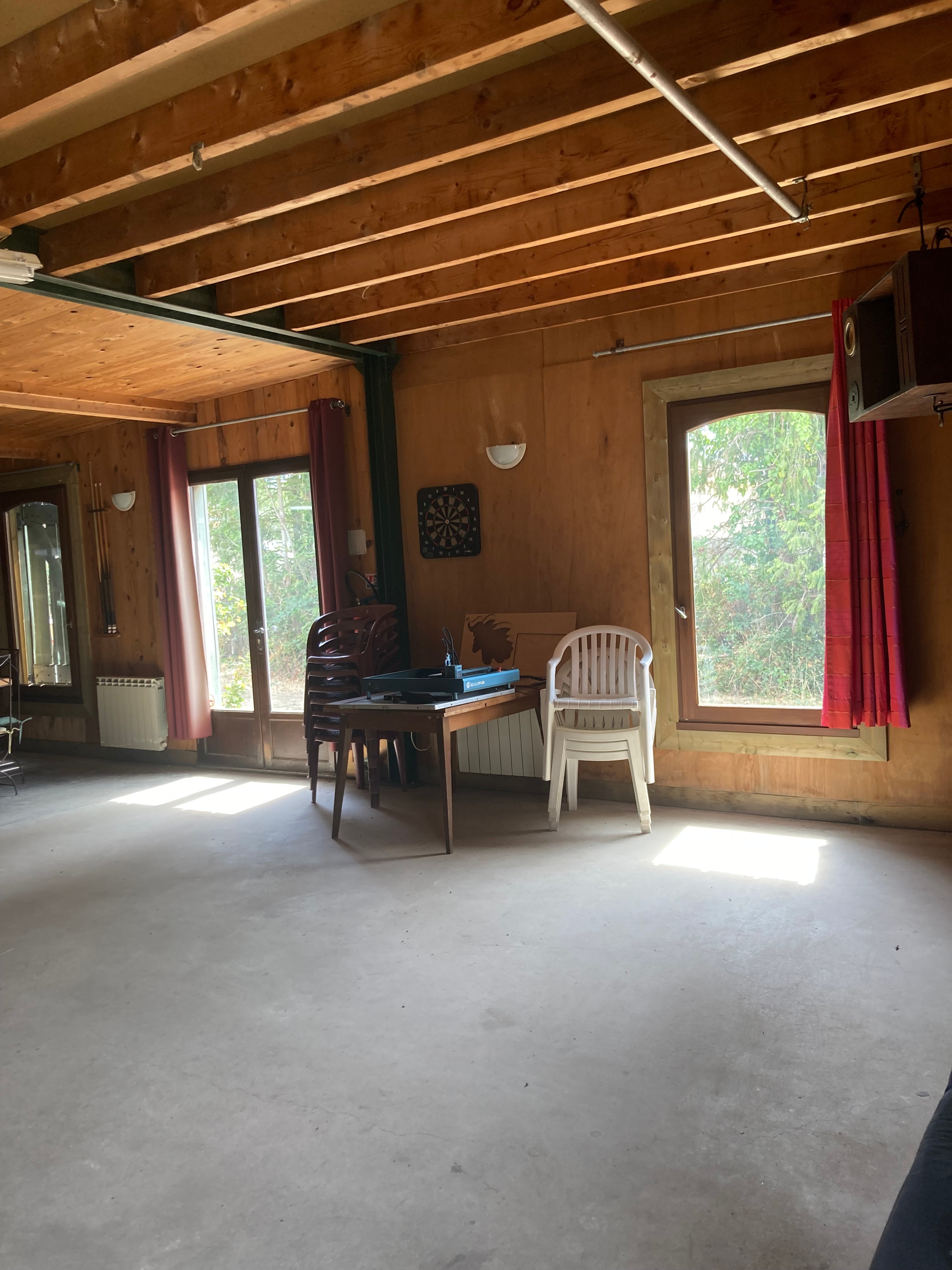 espace repas et détente