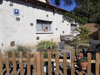Gîte "Pic de Cluzel" : The terrace