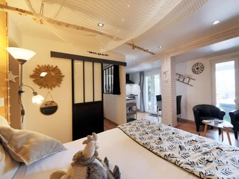 Espace nuit - séjour  - Chambre d'hôtes Cocoon Le Nid Cosy d'Isa