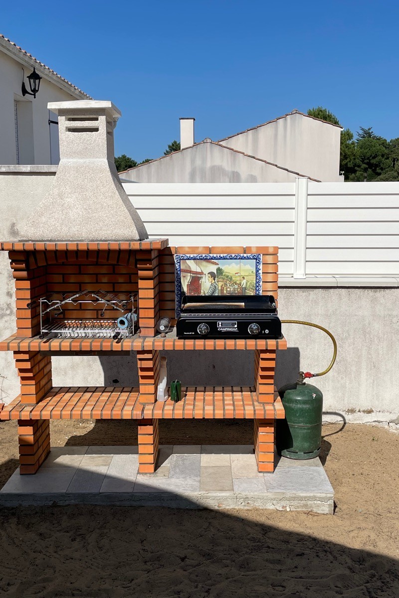COIN BARBECUE ET PLANCHA