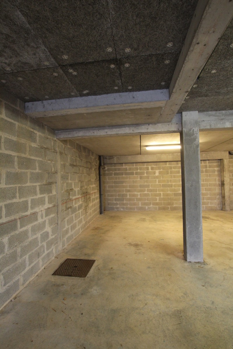 Place de parking privative