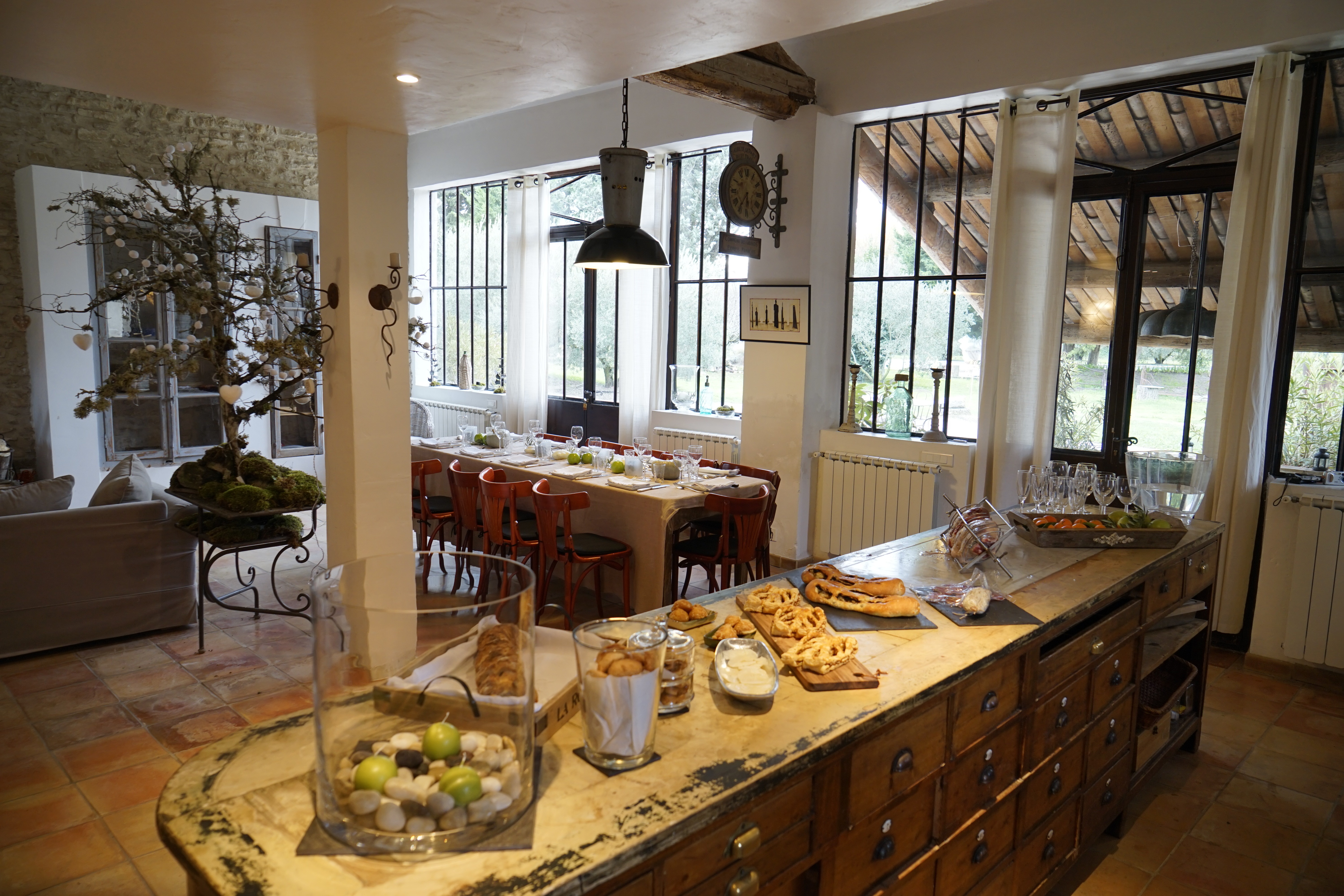 loft espace repas et déserte