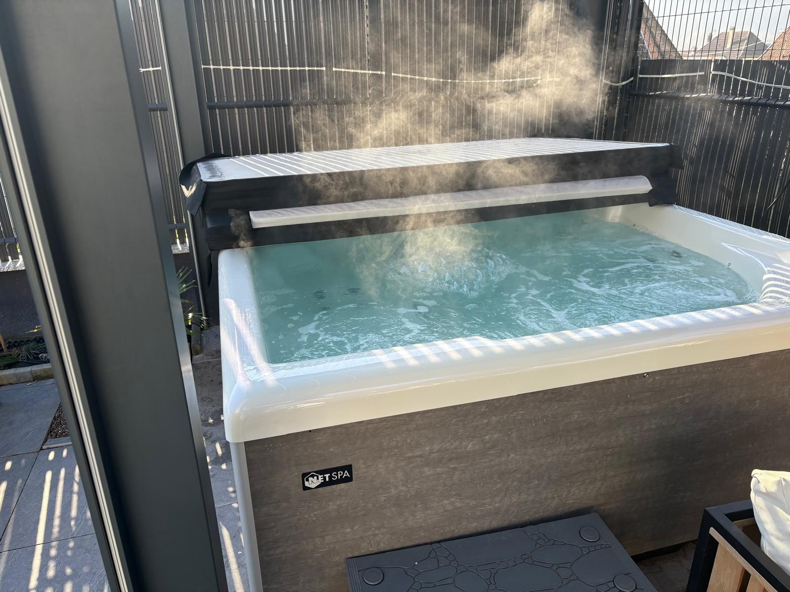 Spa : espace privatif avec supplément tarifaire obligatoire