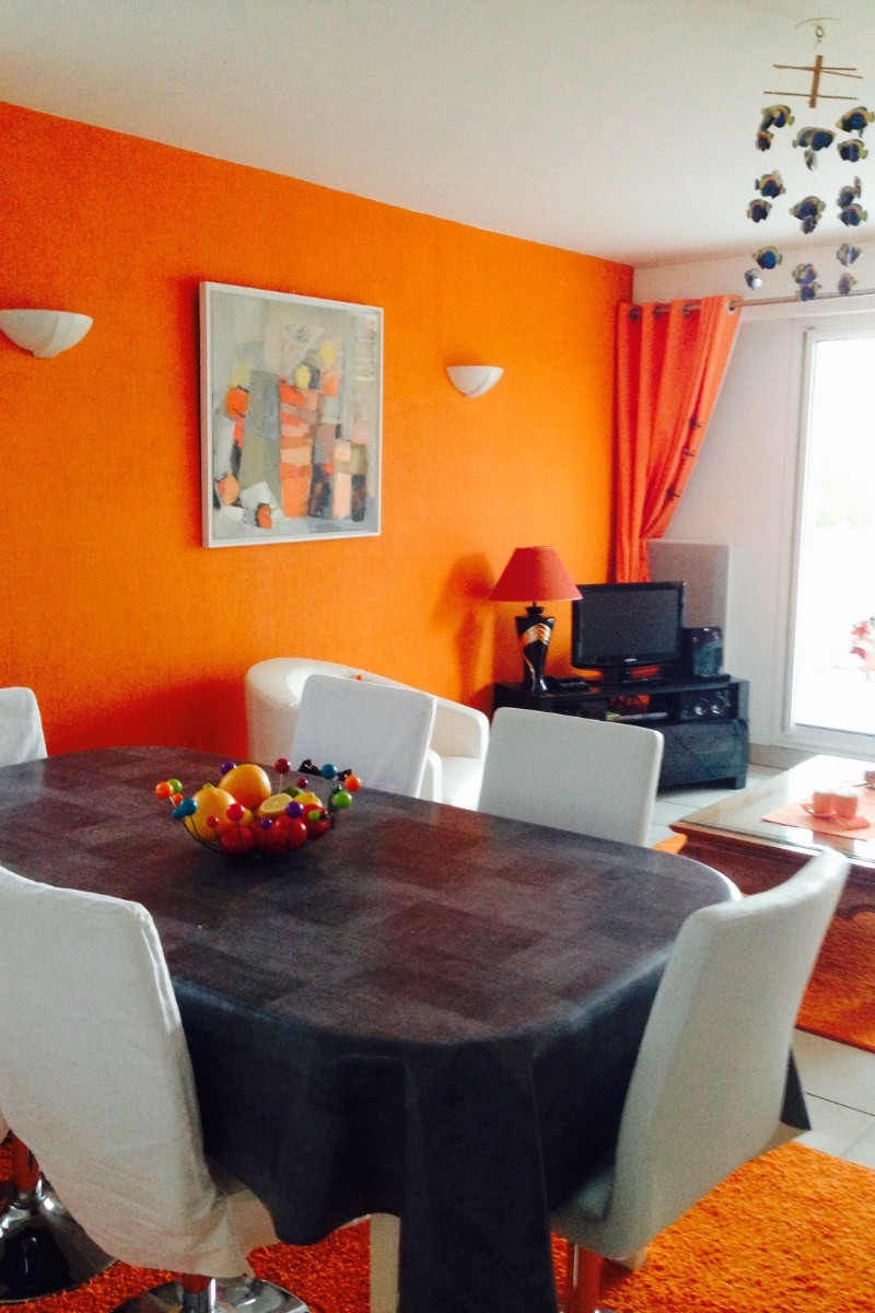 Another view of the 30 m2 living room.