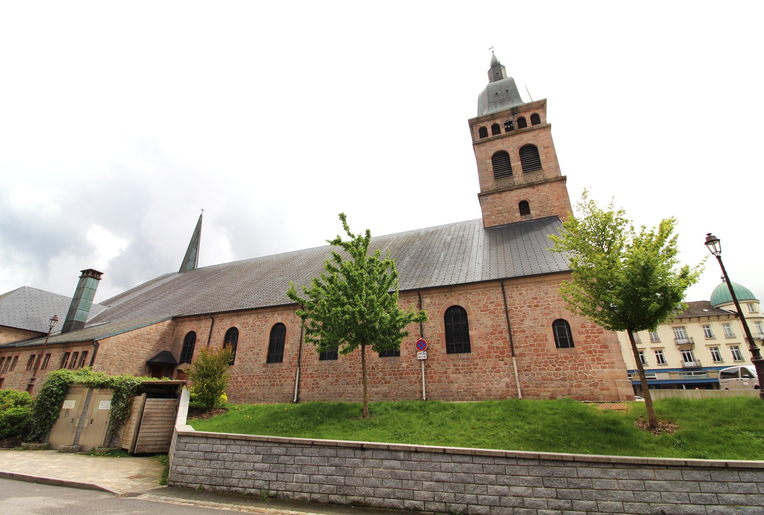 Opposite Gérardmer church