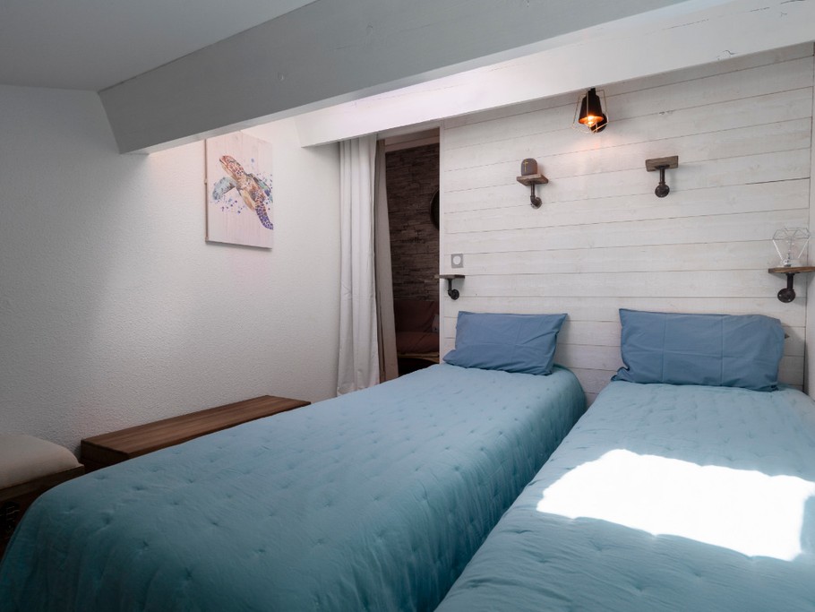 Chambre étage mansardée