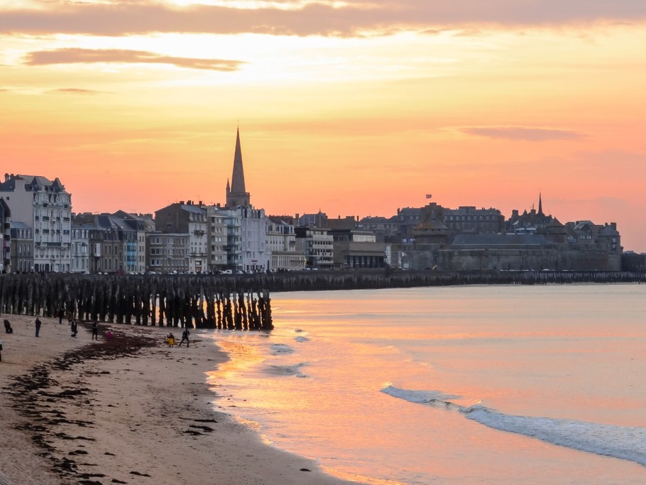 Coucher de soleil à Saint-Malo depuis la plage du Sillon (A deux pas de l'appartement)
Crédits photo : CRTB PIRIOU-Jacqueline
