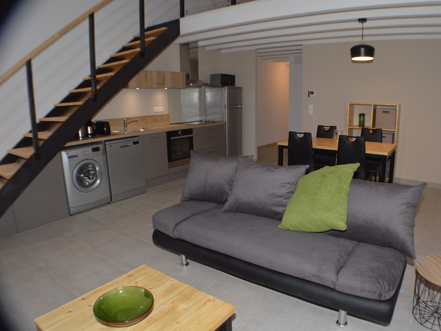 Living room / kitchen