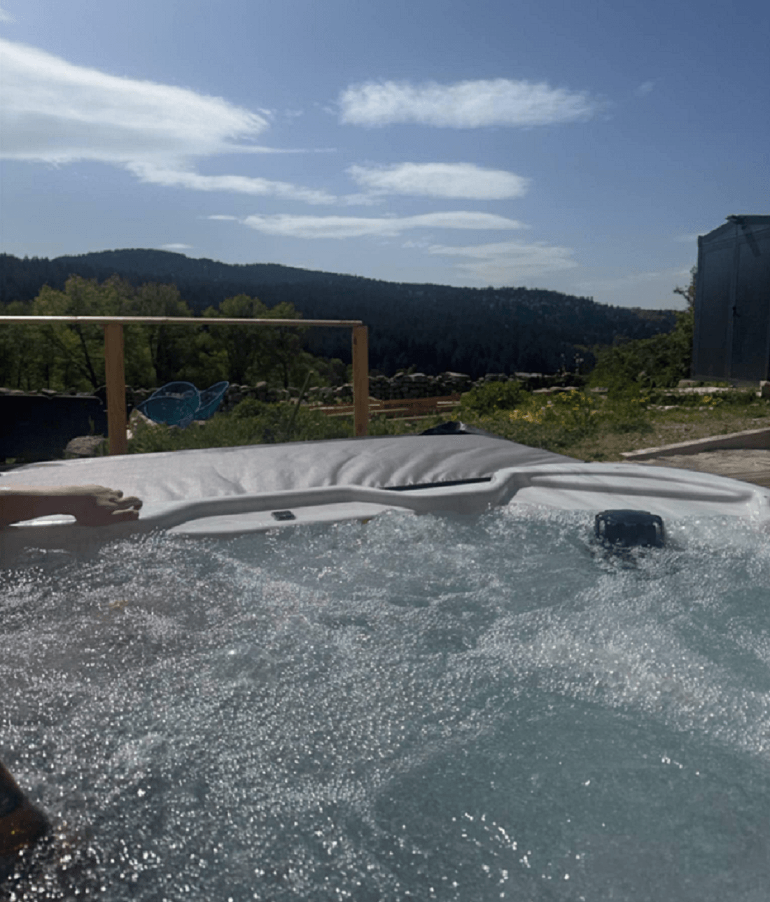 Gîte Ukhutula, Vollore-Montagne - Le jacuzzi