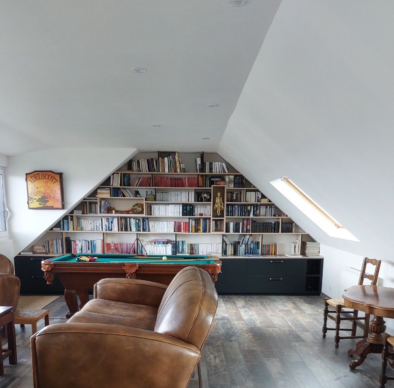 Bibliothèque : livres enfants, adultes, bd...