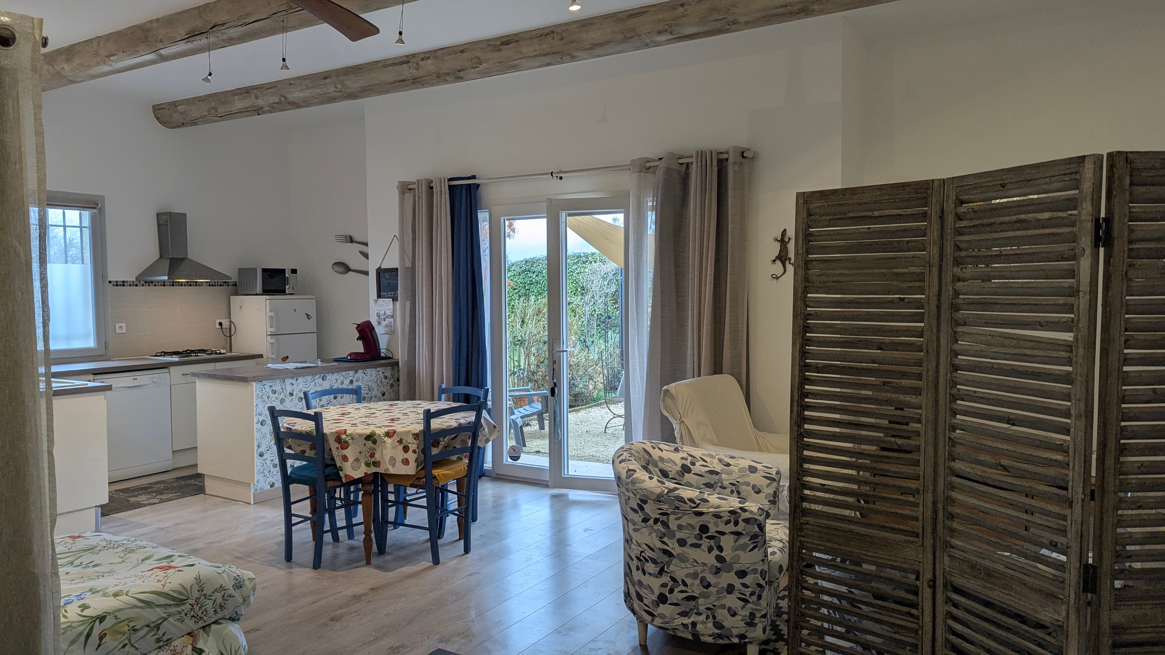 interior gite le petit luberon