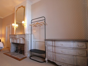 Maison d’Hôtes de Charme du XVIIIᵉ siècle, à Maizières