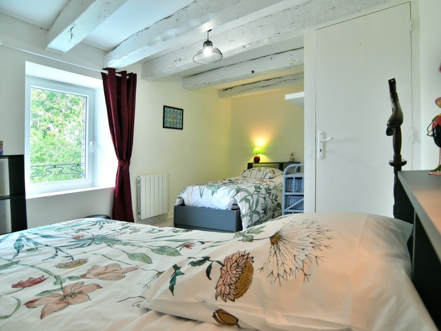 Chambre "Fleurs des Champs" pour 2 personnes (2 lits 90x190 cm)