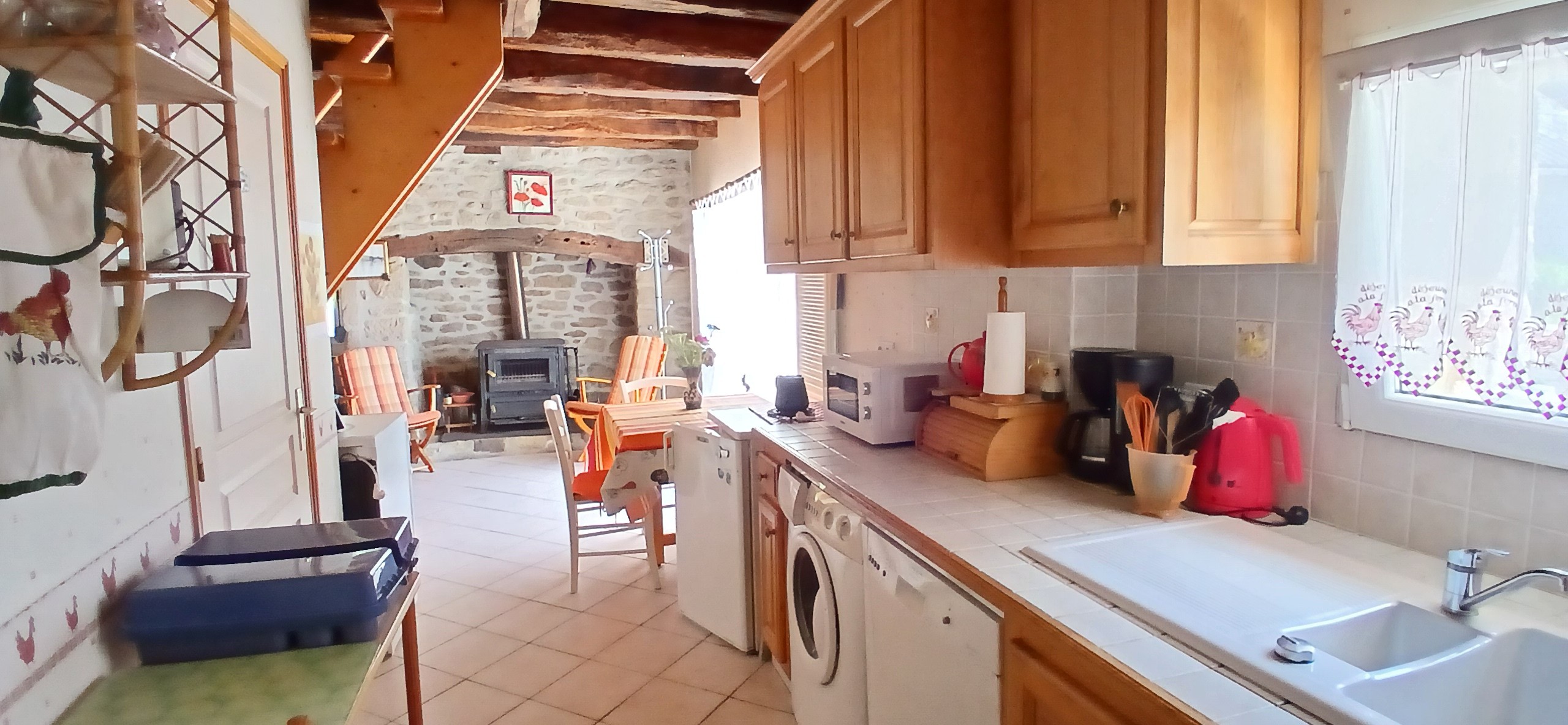 "Chez Julie" holiday cottage in Hautefage, Corrèze: The living room as seen from the kitchen