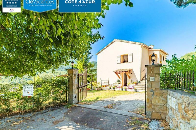 GITE 4* recommandé par LE GUIDE DU ROUTARD et LE PETIT FUTE