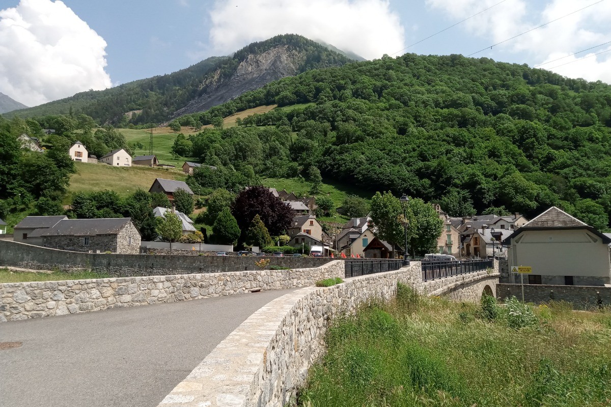 village d'Esterre