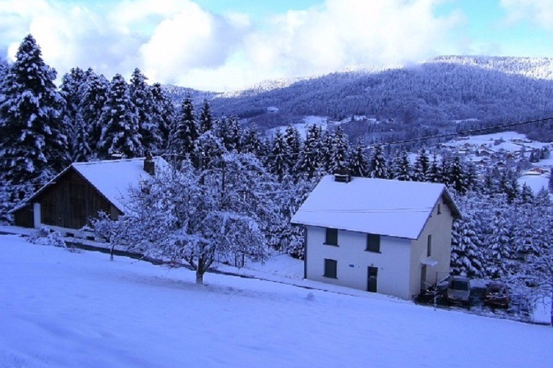 le gîte sous la neige
