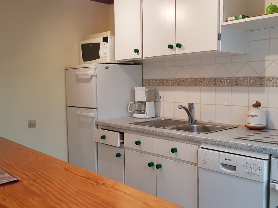 Cuisine indépendante et bien équipée.
Crédits photo : Clévacances 35