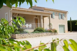 La maison vue de l'extérieur