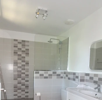 Salle de bain Chambre Poussin