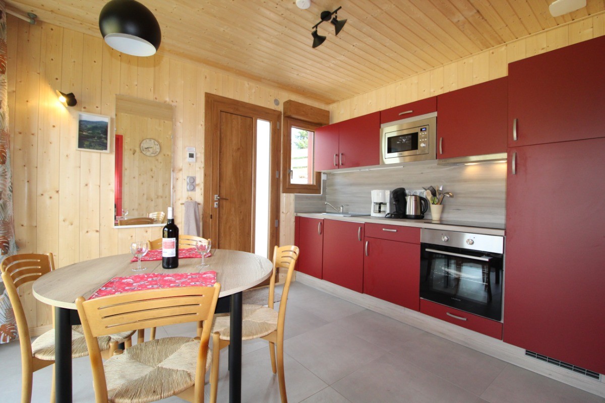 Chalet Coccinelle - Coin cuisine / séjour