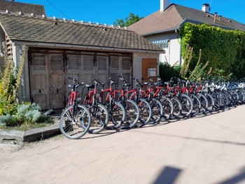 Location vélos sur place.