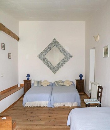 Chambre 3 lits 90
