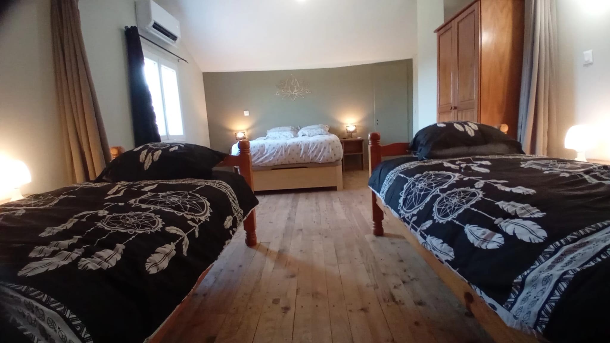 Chambre 2 étage - Gîte le Jardin d'André