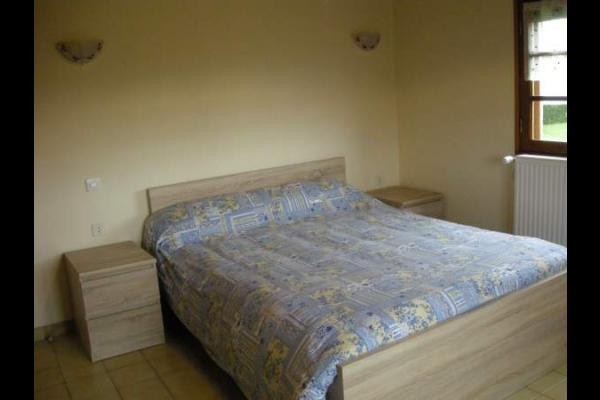 Chambre GITE LE FOURNIL BERGANTY LOT 46