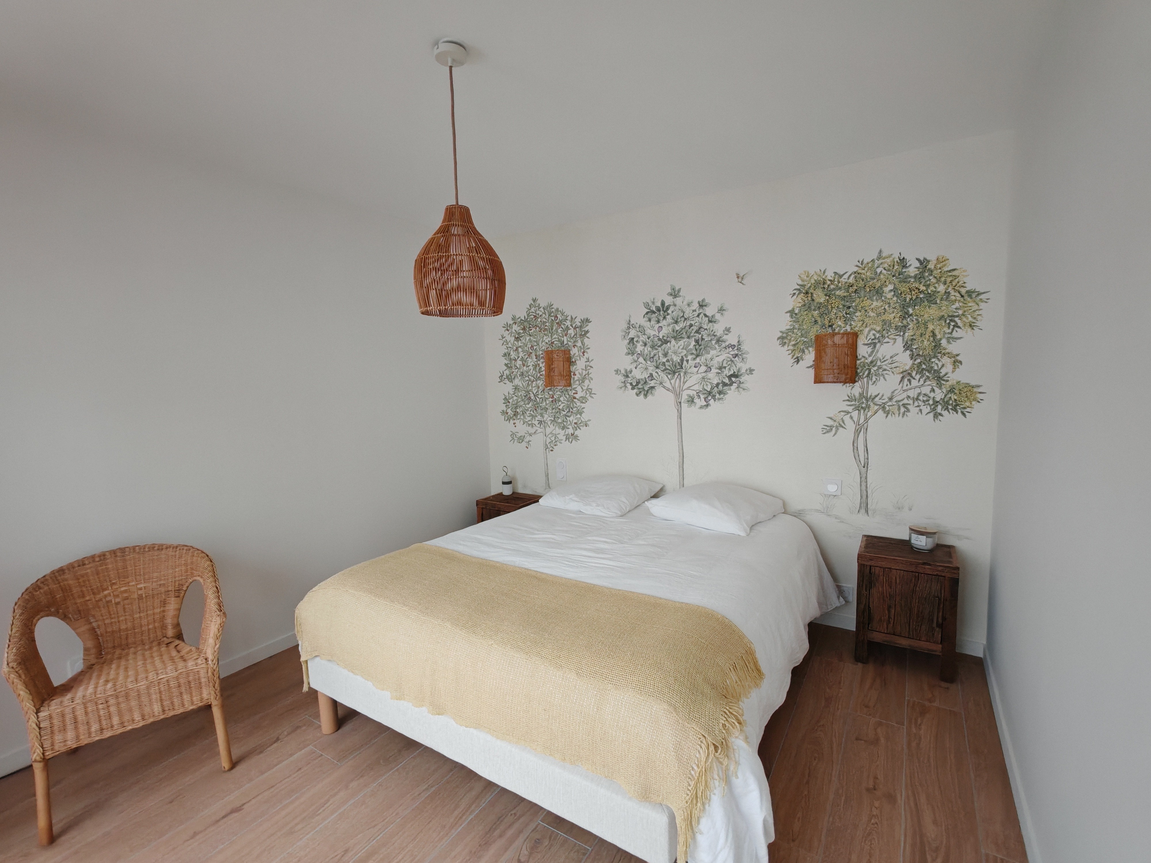 Master suite with dressing room and en-suite shower room