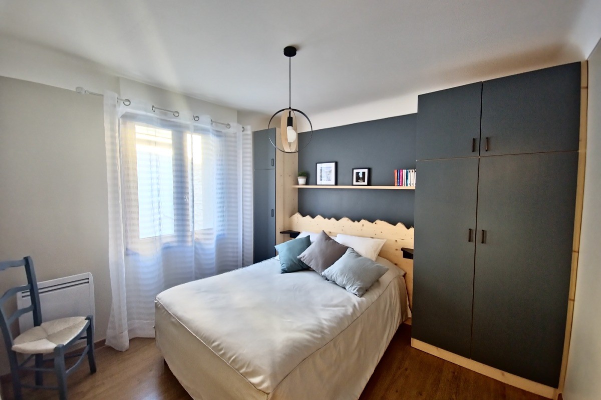 Chambre nord lumineuse (couette)