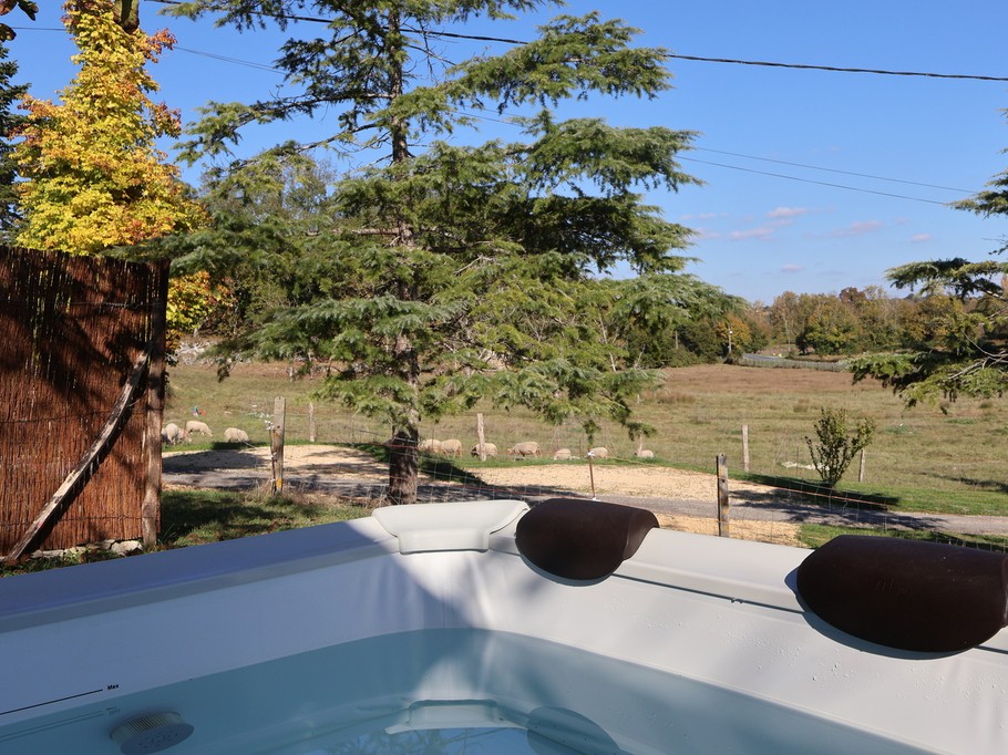 Roulottes & Spa - hébergements insolites - Terra Bulle Lot-et-Garonne