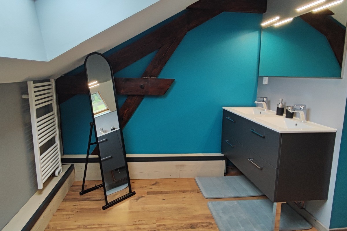 Salle d'eau à l'étage - Maison Gite Le Bressaud à La Bresse