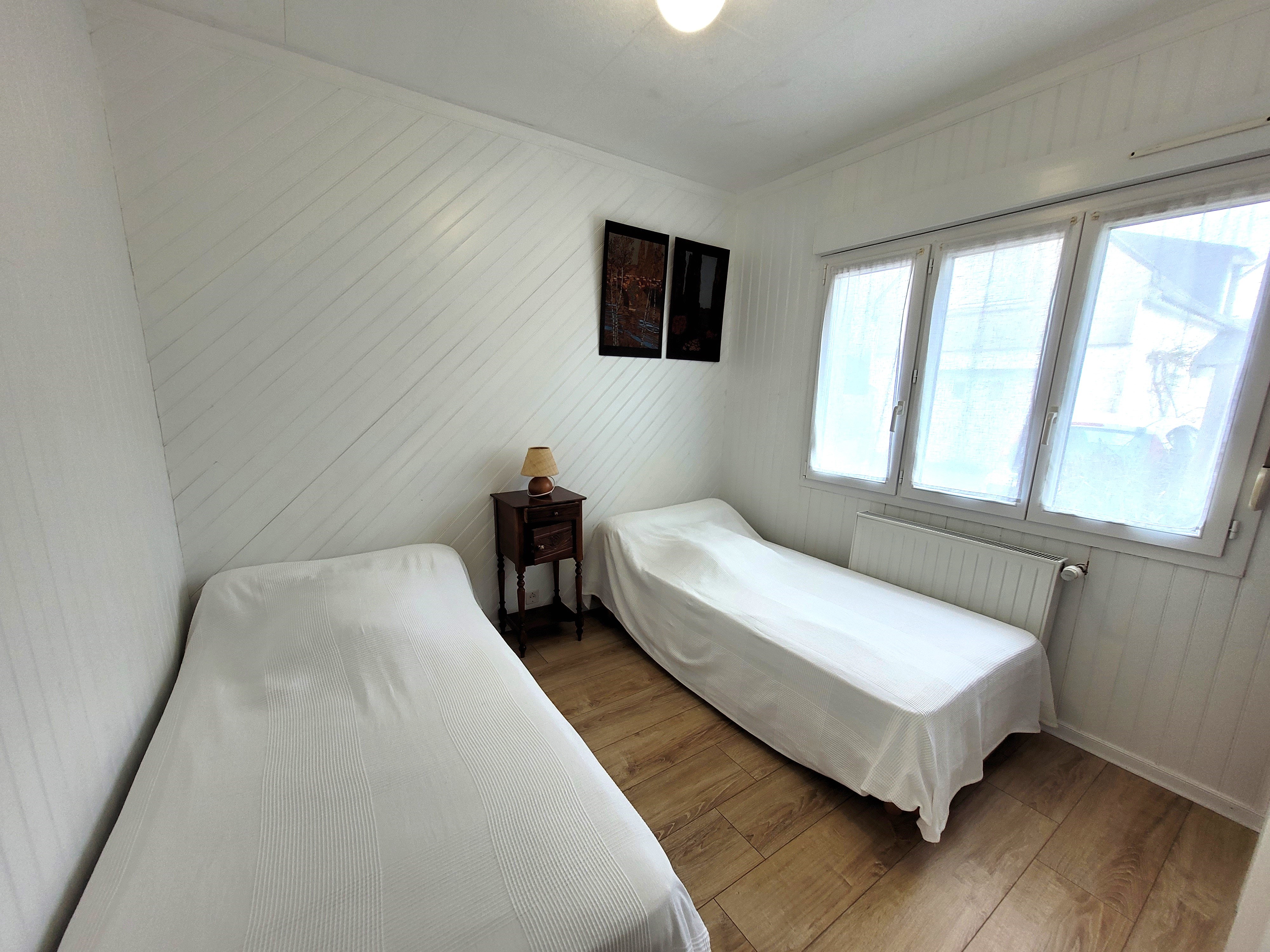 chambre 2 lits simples