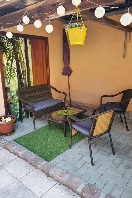 petit salon sous-abri