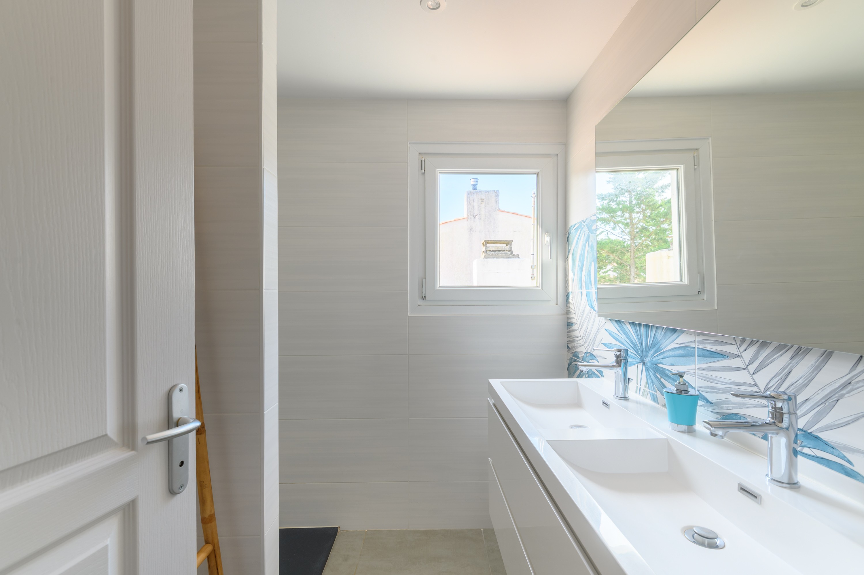 Photo n° 20 of the location