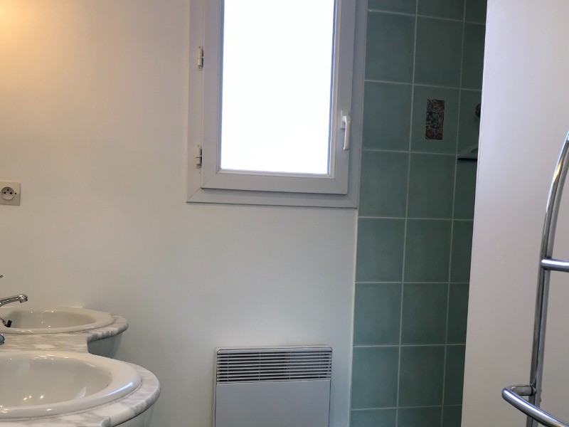 La Salle d'eau Les Trémières à Bourcefranc-le-Chapus en Charente maritime