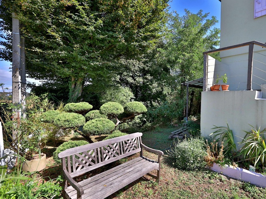 Maison Saint Priest eurexpo saint exupery location saisonnière courte et moyenne durée famille