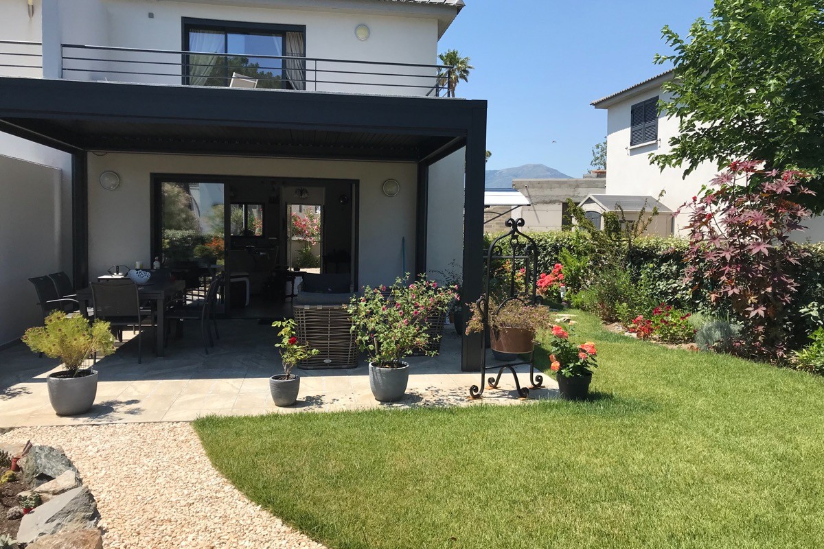 Jardin et terrasse